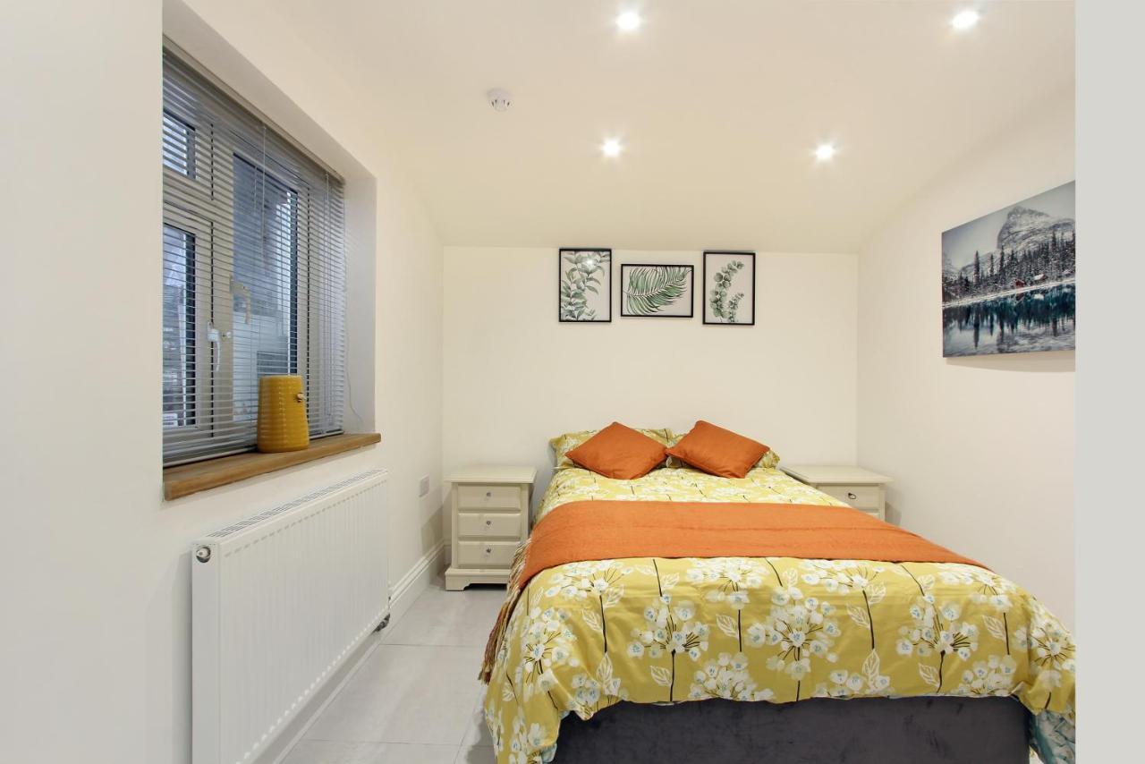 Апартаменты Splendid Flat In Kensington Olympia Лондон Экстерьер фото